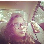 Hallie Reyes's Instagram, Twitter & Facebook