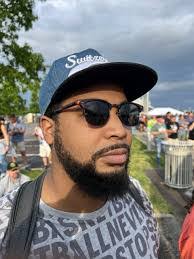 Brian Crown's Instagram, Twitter & Facebook