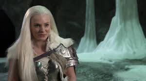 Death dealer selene (kate beckinsale) must fend off brutal attacks from both the lycan clan and the vampire faction that betrayed her. Underworld Blood Wars Trailer Underworld Blood Wars Clementine Nicholson On Being Part Of The Film Metacritic