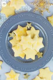 Bake until the edges are golden. Lemon Shortbread Stars Recipe