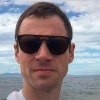 Everyone knows his work: a musician († 87) who worked with The Beatles and  Bee Gees has died!