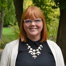 Kimberly Rolfe's Instagram, Twitter & Facebook