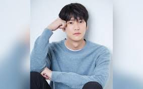 Blue spring from a distance 1.sezon 1.bolum. Jadi Cowok Jenius Akting Na In Woo Di Blue Spring From A Distance Bikin Kagum Produser