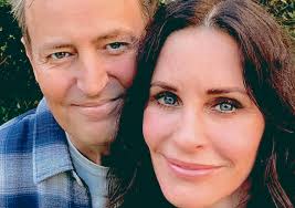 Courtney Cox se reúne con Matthew Perry una vez más