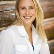 Laurie Huff's Instagram, Twitter & Facebook