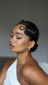 Eva Petersen's Instagram, Twitter & Facebook