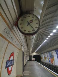 8 The Platform Clocks At Gants Hill London Underground Train London Underground London Underground Tube