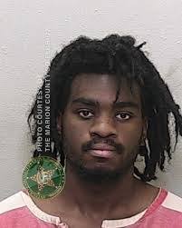 Kaye Barker's Instagram, Twitter & Facebook