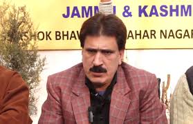 J&K | Lockers Of Doctors, Medical Staff At GMC Hospital Inspected