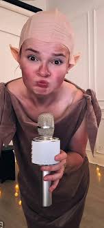 Girl Imitating Harry Potter Back Seat