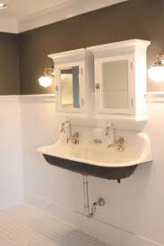 Modern double trough sink we have single and double sinks in lots of designs, styles and sizes. Double Trough Sink For Bathroom How To Choose The Best Design Deavita