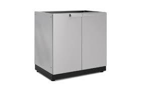 outdoor kitchen stainless steel