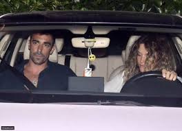 His maternal family members are from thessaloniki, greece. Ø§Ø­ØªØ¬Ø§Ø² Ø§Ø¨Ø±Ø§Ù‡ÙŠÙ… ØªØ´ÙŠÙ„ÙŠÙƒÙˆÙ„ Ø¨Ø·Ù„ Ø­Ø¨ Ø£Ø¨ÙŠØ¶ ÙˆØ£Ø³ÙˆØ¯ ÙÙŠ Ù‚Ø³Ù… Ø§Ù„Ø´Ø±Ø·Ø©