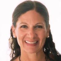 Marisel Fuentes's Instagram, Twitter & Facebook