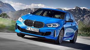 新型bmw 1シリーズ発表 m135iは302馬力 0 100キロ加速はポルシェ718ケイマン並み ffベースとなるもそのパフォーマンス 利便性は大きく向上 bmw 1シリーズ ポルシェ bmw シリーズ
