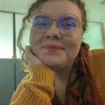 Shana Holt's Instagram, Twitter & Facebook