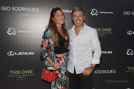 Ricardo carriço ретвитнул(а) sage portugal. Desfile De Gio Rodrigues Junta Famosos Nos Jardins Do Palacio Da Anunciada Stars Online