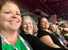 Janet Penrose's Instagram, Twitter & Facebook