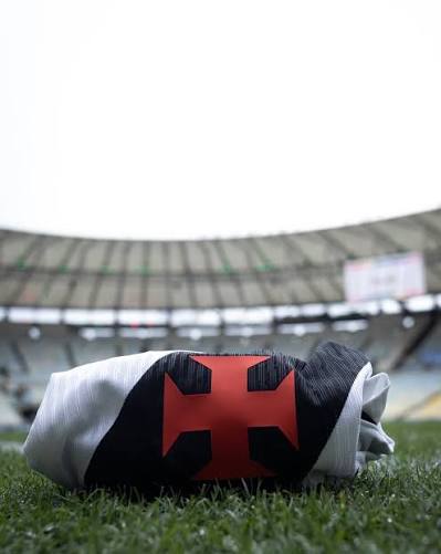 🚨 AGORA | Justi&ccedil;a NEGA pedido para liberar Maracan&atilde; para Vasco x Boca Juniors. A a&ccedil;&atilde;o era de um torcedor vasca&iacute;no que tentava obrigar a libera&ccedil;&atilde;o do Maracan&atilde; para a semifinal da