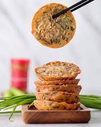 Asli pontianak mana suaranya?pasti ga asing lagi sama sayur ini ️ siapkan bumbu (cabe,terasi,bawang putih dan bawang merah)(bisa di ulek atau potong aja) sesuai selera dan sama enaknya😊 tumis bumbu sampai harum.masukkan pakis.tumis agak layu masukkan udang rebon.kasi garam+vitsin (saya pake. Resep Bakwan Pontianak Viral Renyah Super Praktis