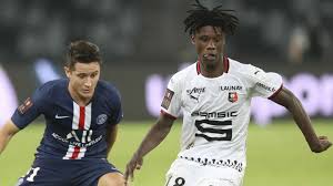 Man utd offer lingard new deal. Rennes Top Talent Eduardo Camavinga Halb Europa Jagt Diesen 16 Jahrigen Goal Com