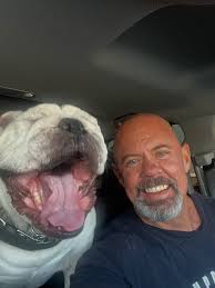 Sunday cruising with tha bull @axlethabull #chasingtail