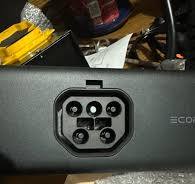 Which end of the hub do I use to connect it?