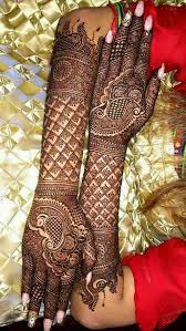 Best Henna Wedding Designs To Achieve Traditional Looks 8 Fashionglint Mehendhi Designs Bridal Mehendi Designs Bridal Mehndi Designs