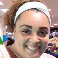 Jennifer Hash's Instagram, Twitter & Facebook