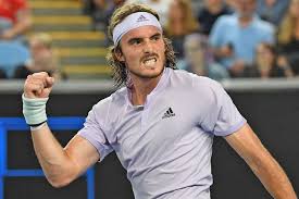 Ο παύλος, απελπισμένος, ζητάει από τον αδερφό του να τον βοηθήσει να βρει δουλειά και ο στέφανος τού κάνει την χάρη να του κλείσει έναν μικρό ρόλο στο σίριαλ που παίζει. Stefanos Tsitsipas Broxh Ta Sxolia Sto Twitter Ta Ebalan Mazi Toy Meta To Spotaki Kata Toy Korwnoioy Eidhseis Pagenews Gr