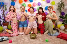 Ersties Dare Ring 3 - Selvaggia, Domino, Ophelia, Lilith, Gina S - 23  September 2022 (1080p)