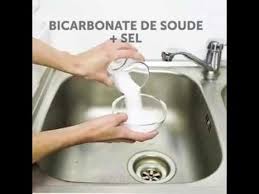 Astuce Pour Deboucher Votre Canalisation Ou Nettoyer Votre Four Brico Maison Brico Sympa Youtube Bicarbonato Bicarbonato De Sodio Sal