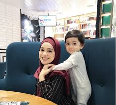 Rupanya ia adalah sebab mak aku berminat dengan salah satu produk yang ditayangkan di cj wow shop. Makan Tembikai Untuk Tambah Air Ketuban Antara 13 Amalan Ameera Zaini Semasa Hamil Pa Ma