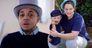 Rich House, Poor House millionaire offers single mum a job