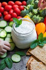 Easy Tzatziki Sauce With Cucumber And Yogurt Peas And Crayons Recipe Tzatziki Sauce Food Tzatziki Sauce Recipe Easy