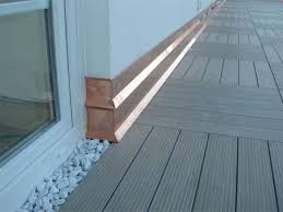 Vendita di pavimenti galleggianti sopraelevati per terrazze e poggioli. Pavimento Flottante Pavimento Per Interni Come Realizzare Un Pavimento Flottante