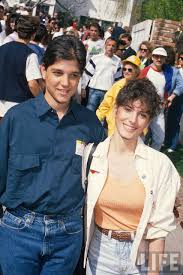 Ralph Macchio And His Wife Phyllis 1989 Ralph Macchio Karate Kid Life Pictures