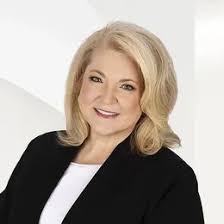 Michelle Dearing- REALTOR® In Northwest Arkansas