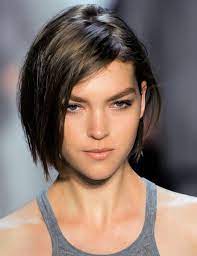 Cheveux Les 16 Meilleures Coupes Au Carre Sur Pinterest Coiffure Cheveux Fins Coupe De Cheveux Cheveux Courts