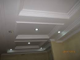 Khusus untuk ruangan yang bersifat umum seperti ruang tamu atau ruang keluarga, anda membutuhkan lebih dari sekedar lampu yang berfungsi menerangi, melainkan. 11 Ide Langit Langit Langit Langit Desain Plafon Desain Plafon Modern