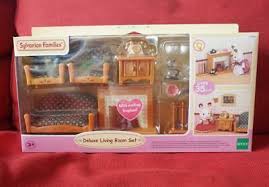 Our grandchildren love the calico critters in all their forms but this living room set leaves unlimited potential. Sylvanian Families Deluxe Living Room Set 5037 Epoch Calico Critters Ebay