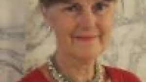 Hilary Hope's Instagram, Twitter & Facebook