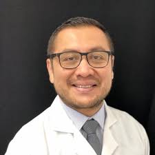 Dr. Calderón, Especialista en Alergia y Asma.