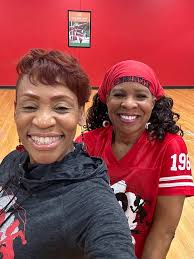 Linda's makeup playtime with neutral colors