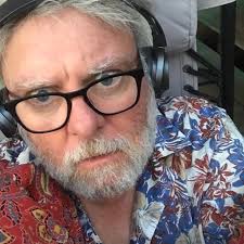 Hello to all Svalbard residents. I come with few questions that i would be  really gratefull to find answears to. Shortly about myself, i am Michaela,  27yo chemistry engineer from czech republic.