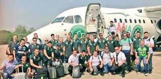 The aircraft was transporting the brazilian chapecoense football squad and their entourage from santa cruz de la sierra, bolivia, to medellín, where the team was scheduled to play at the 2016 copa sudamericana finals. Nombres De Los Fallecidos Del Accidente De Avion Del Chapecoense