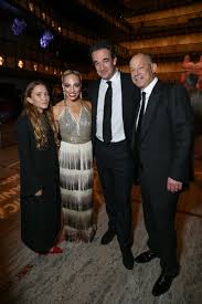 D'abord à cause de leur différence d'âge : Mary Kate Olsen And Olivier Sarkozy S Relationship Timeline Entertainment Tonight
