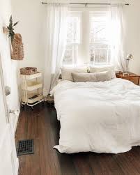 I Love Christmas But The Week Between Now And New Years Is Quite Possibly My Favorite The World Slows Down And T Small Bedroom Bedroom Makeover Bedroom Design