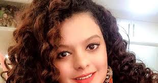 Mamie Reyes's Instagram, Twitter & Facebook