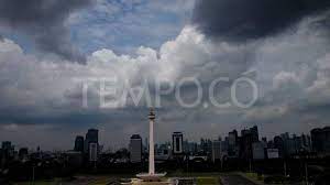 Prakiraan cuaca bmkg 28 maret, badan meteorologi klimatologi dan geofisika (bmkg) memberikan prediksi cuaca hari ini di bogor. Bmkg Issues Thunderstorm Warning For Jakarta News En Tempo Co Tempo Co